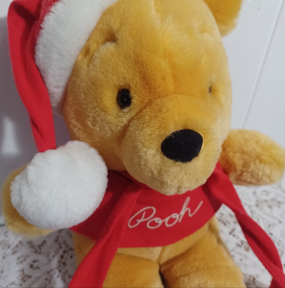 Vintage Winnie The Pooh Santa - Picture 3 of 7